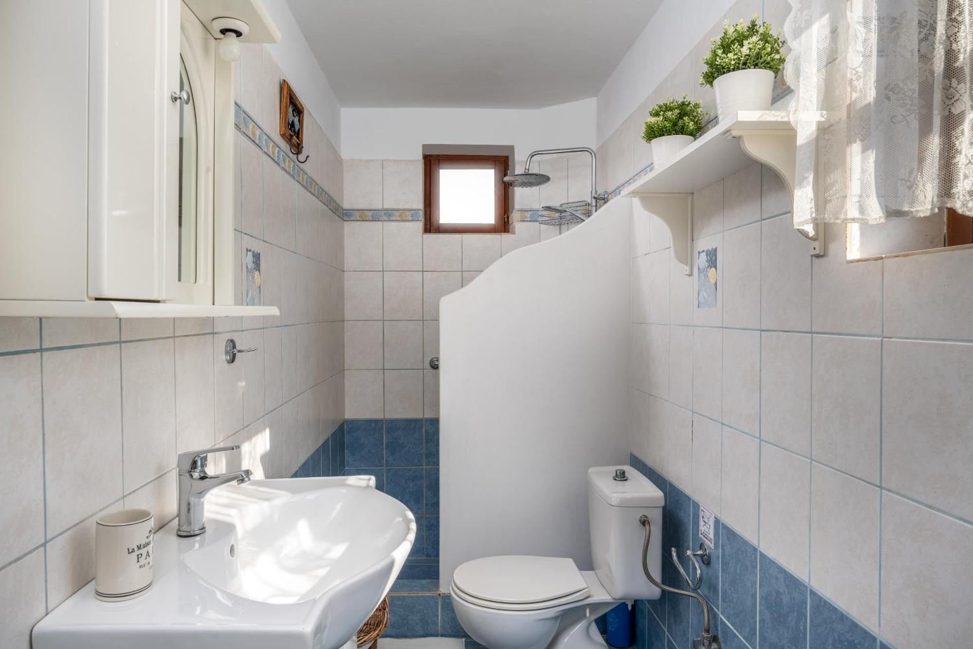 Villa Ftenagia Chalki Town Extérieur photo